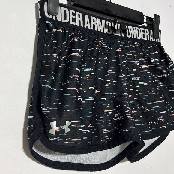 Under Armour Girl’s Play Up Multicolor Printed Shorts Size Youth Medium - Picture 4 of 8